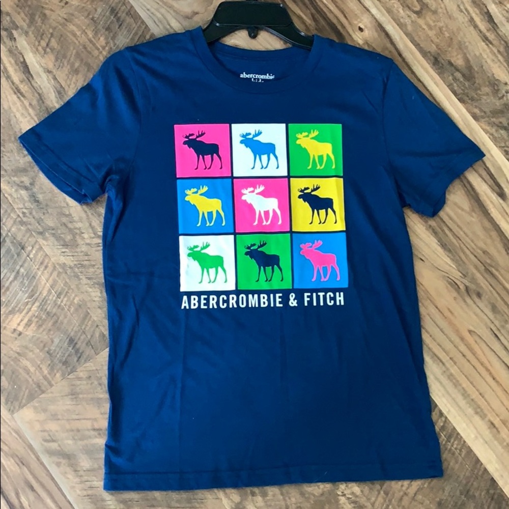 Abercrombie kids tee shirt size 13/14